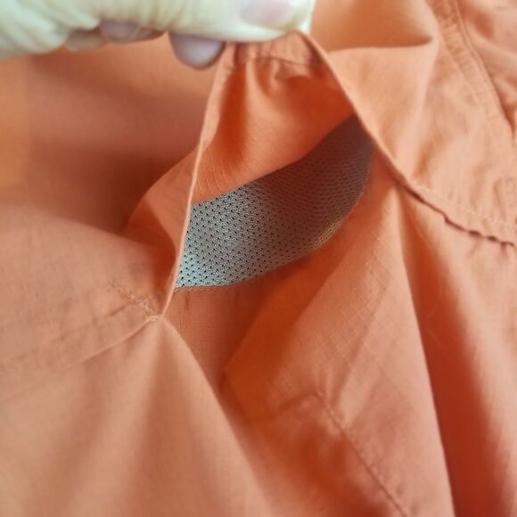COLUMBIA SPORTSWEAR COMPANY. WOMANS SIZE S. LIGHT ORANGE. - Picture 11 of 16